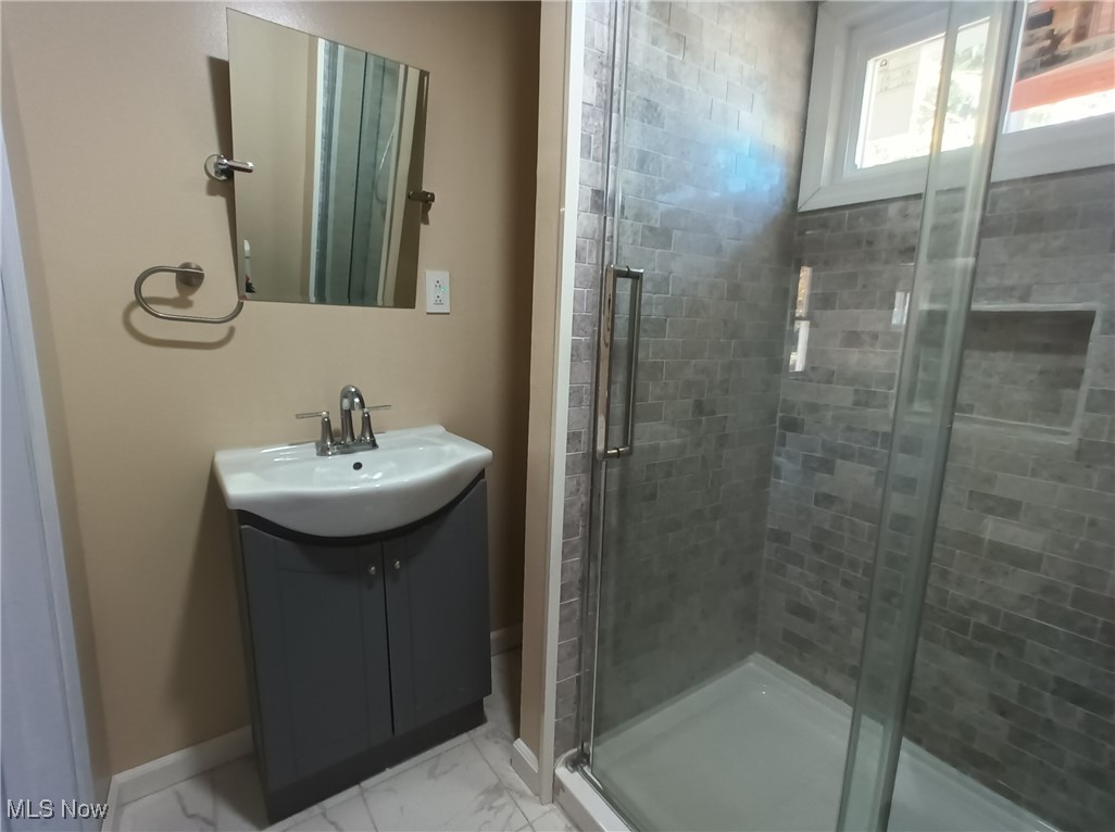 Elworthy-Helwick Companys Del - Residential