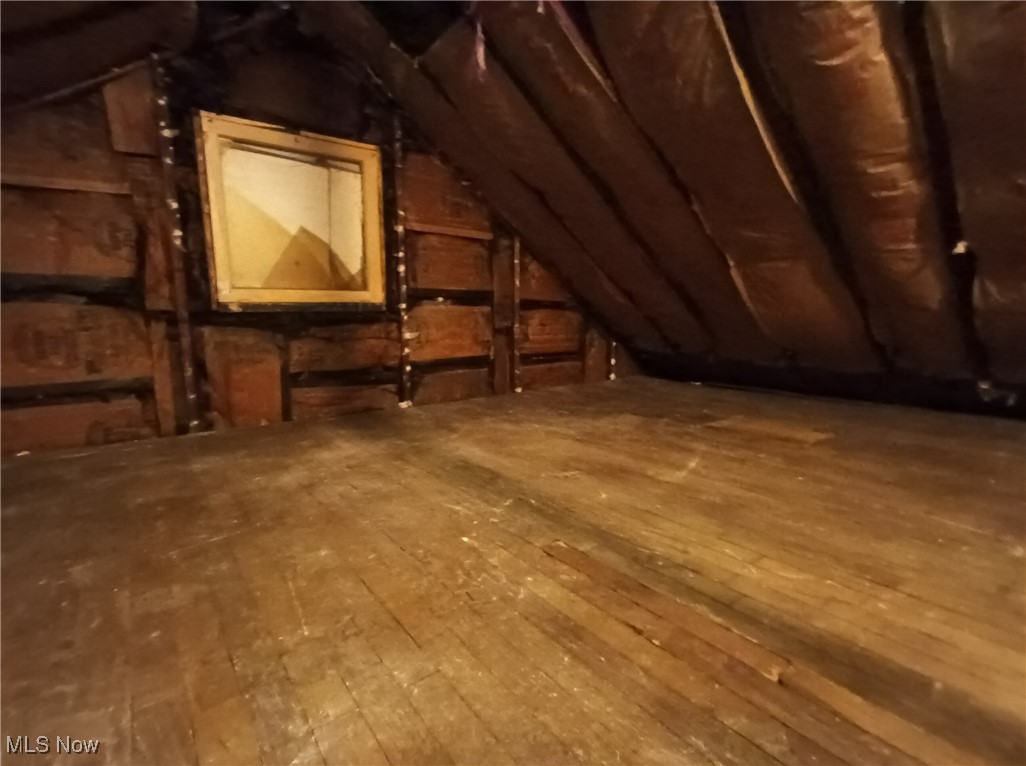 Elworthy-Helwick Companys Del - Residential