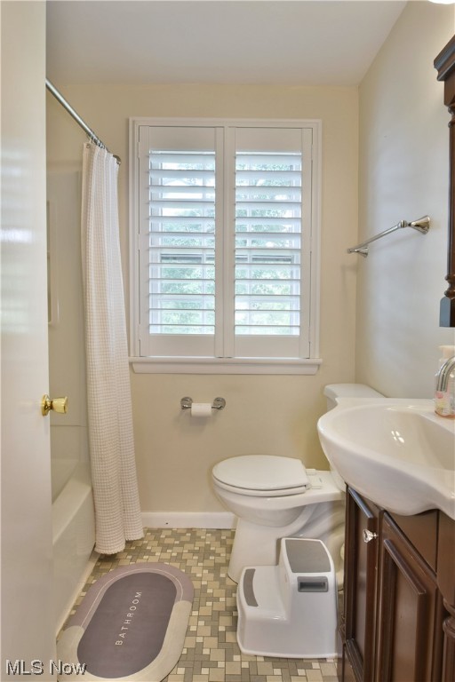 Village/Canfield - Residential