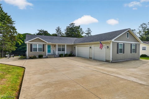 A Hanna HomeFinder account is required to view this listing.