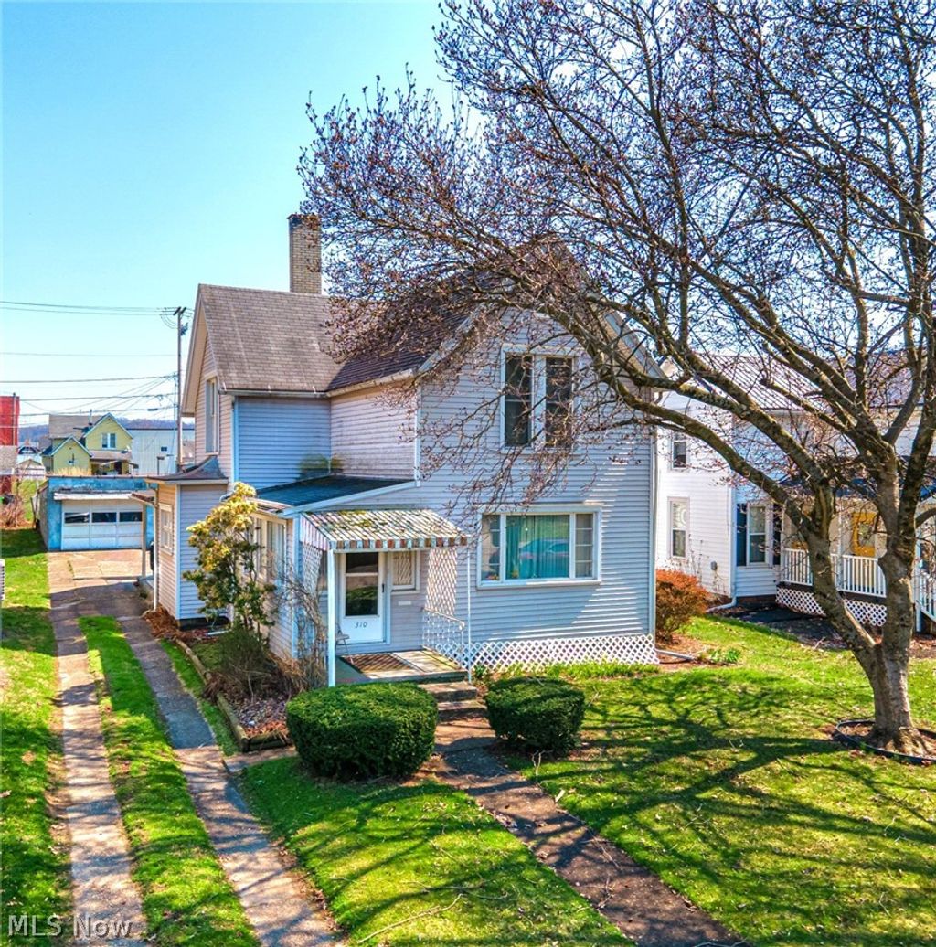 Photo of 310 S 4th Street, Coshocton, OH 43812 (MLS # 5195256)