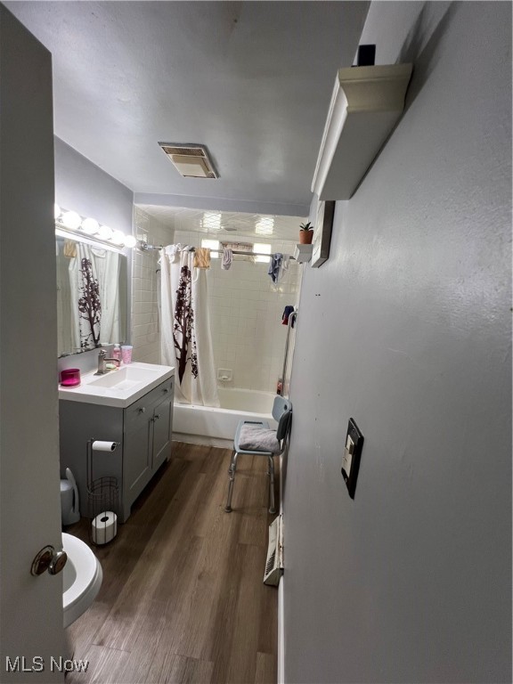 Walworth - Residential Income