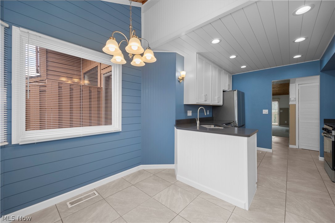 Country Club - Residential