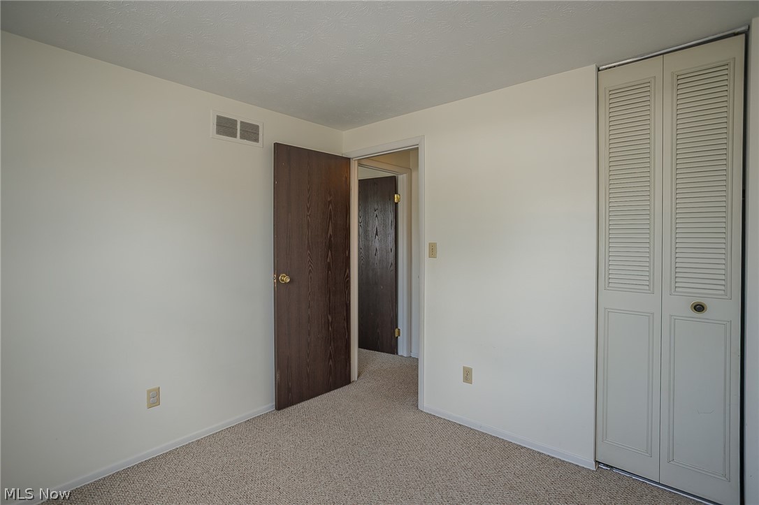 Huntington Park Condo - Residential