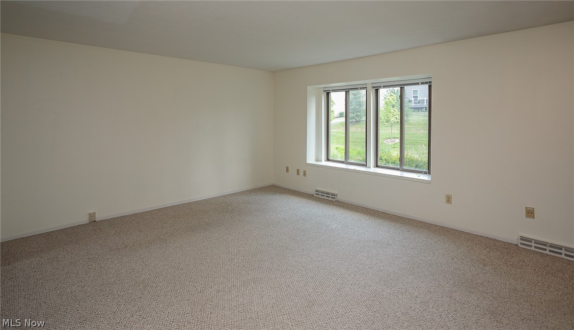 Huntington Park Condo - Residential