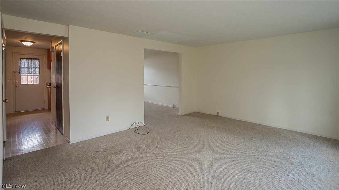 Huntington Park Condo - Residential