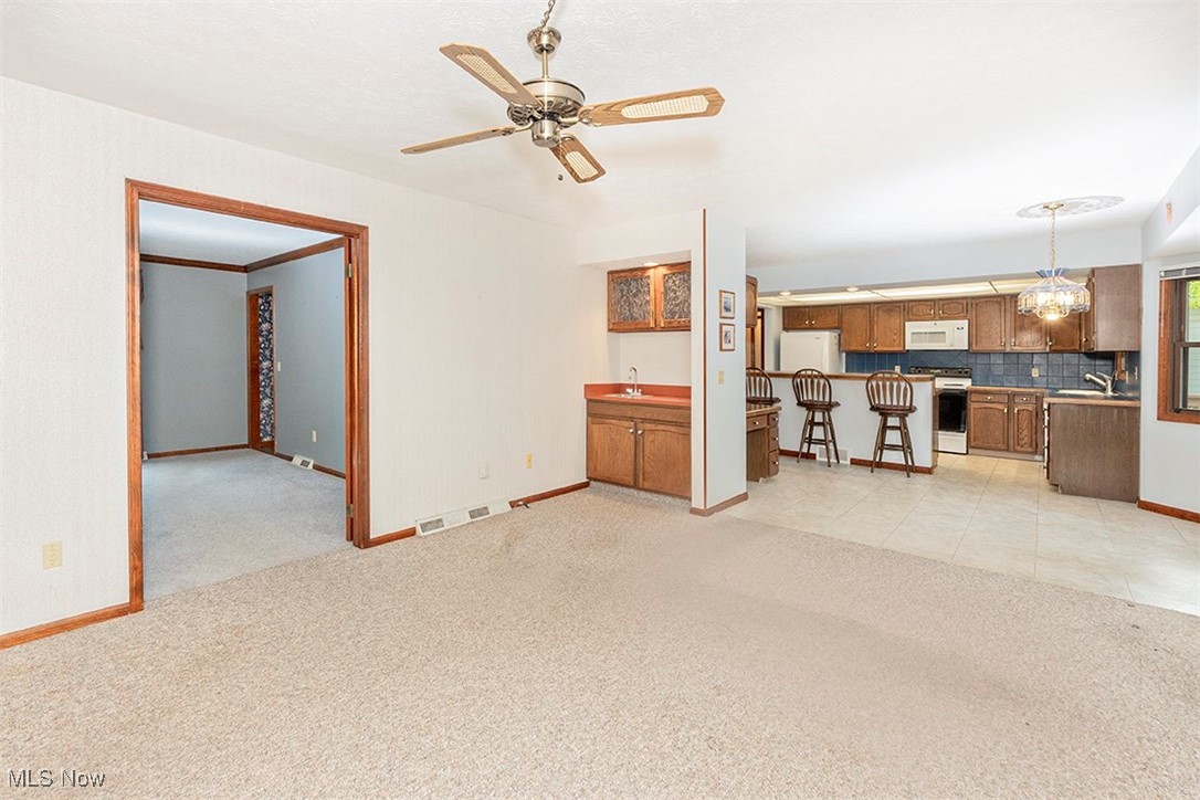 Mentor, Ohio 44060, United States, 4 Bedrooms Bedrooms, ,3 BathroomsBathrooms,Residential,Active,198502