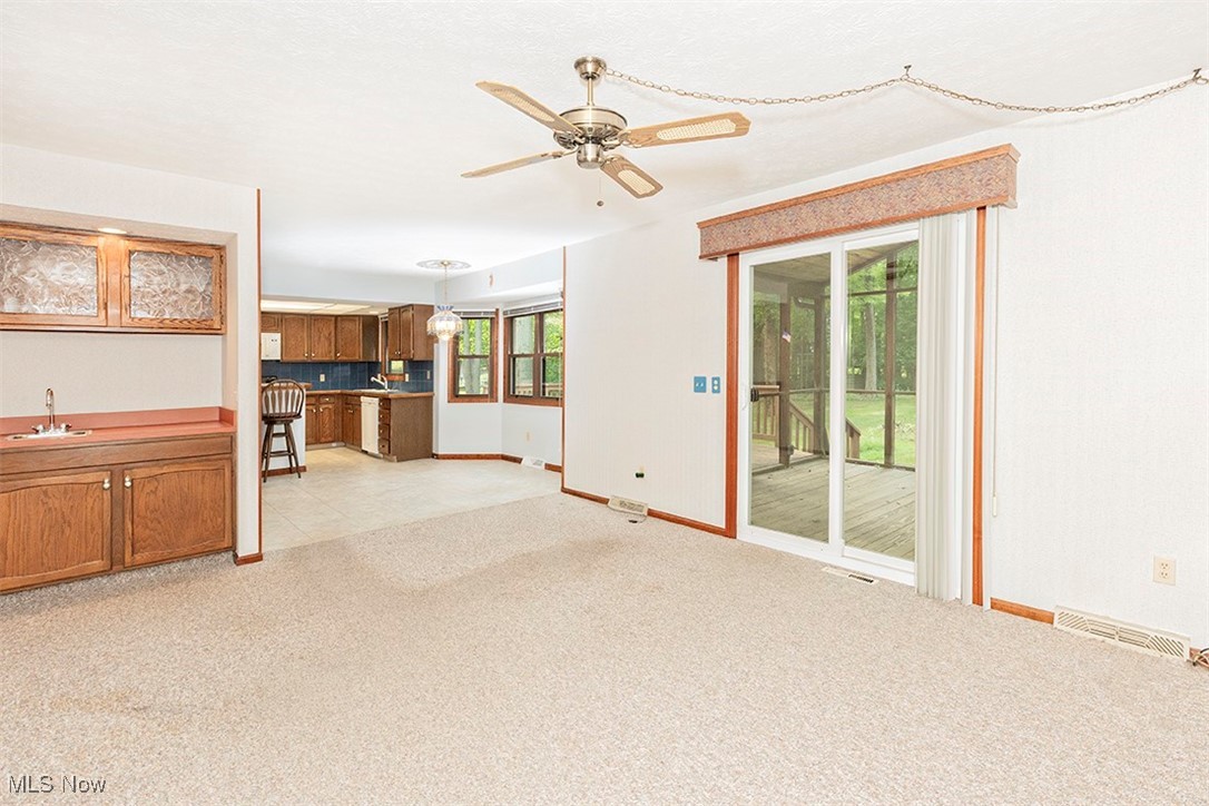 Mentor, Ohio 44060, United States, 4 Bedrooms Bedrooms, ,3 BathroomsBathrooms,Residential,Active,198502