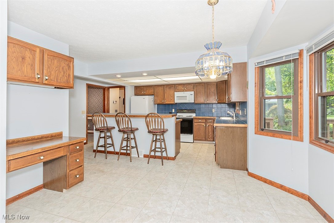 Mentor, Ohio 44060, United States, 4 Bedrooms Bedrooms, ,3 BathroomsBathrooms,Residential,Active,198502