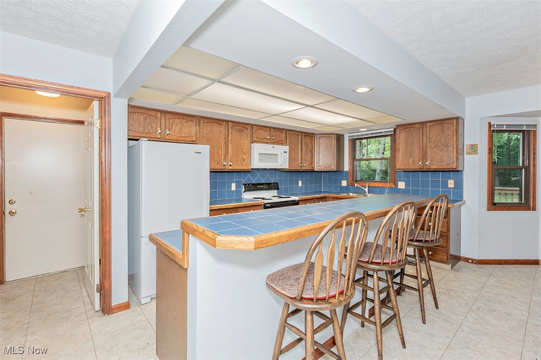 Mentor, Ohio 44060, United States, 4 Bedrooms Bedrooms, ,3 BathroomsBathrooms,Residential,Active,198502