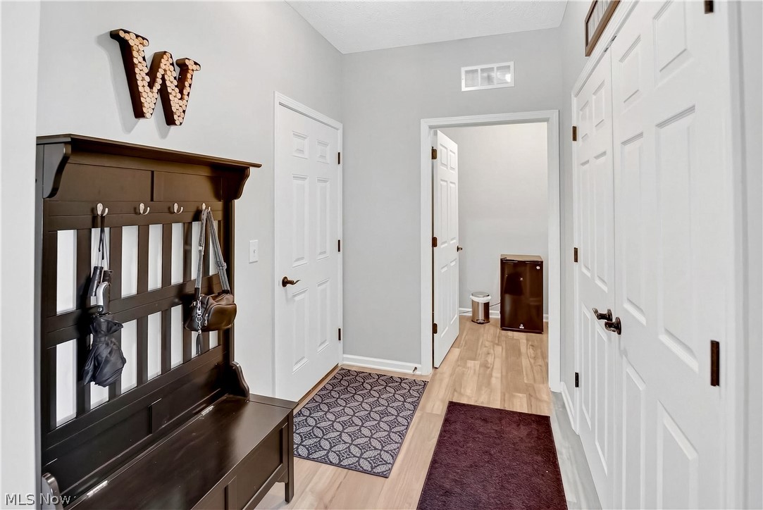 Four Seasons/Chestnut Rdg Sub - Residential