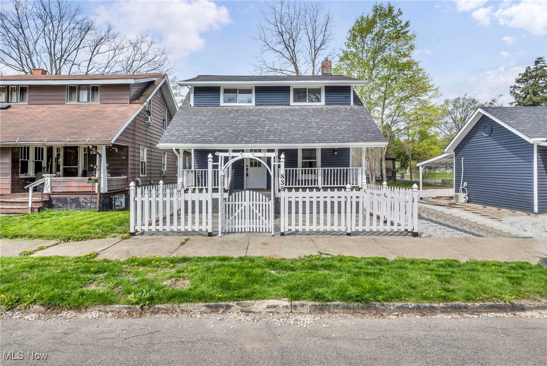 838 N Lincoln Avenue, Alliance, Ohio image 2