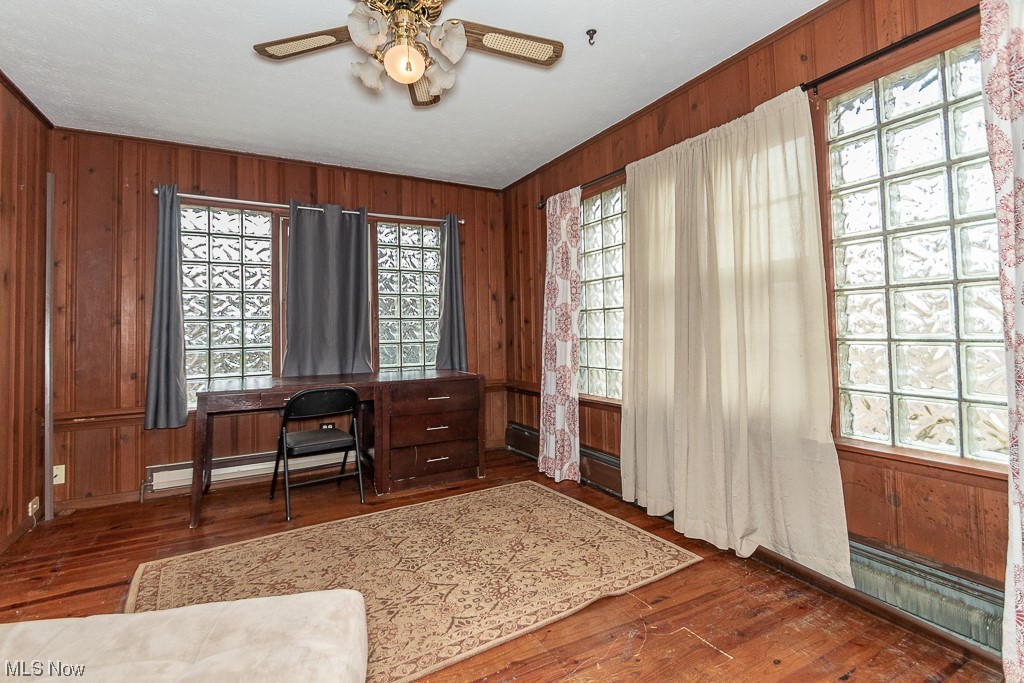 Chagrin Lagoons - Residential