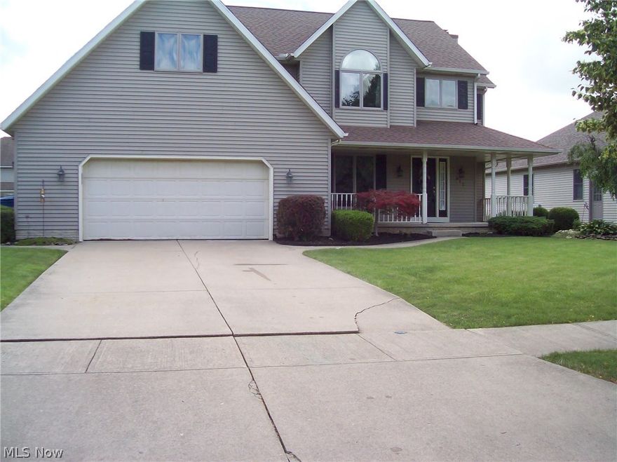 Beautiful home with 2 story foyer and open floor plan. Oak woodwork and 4” crown molding throughout. Great home for entertaining with over 2200 sqft with 4 bedrooms, 2.5 bathrooms, bonus room over the garage, and full basement. Large kitchen remolded in 2013 with Kraftmaid soft close cabinets, stainless steel appliances and large pantry. Patio doors that lead to a large 24’ x 16’ deck. Downstairs completed painted and new   living room carpet completed spring 2018. Large master suite with walk-in closet, large master bathroom with Jacuzzi tub and shower and bonus room that could be used as an office, nursery or quiet space. New roof in 2009. Great neighborhood and walking distance to shopping, restaurants and schools. Must see!