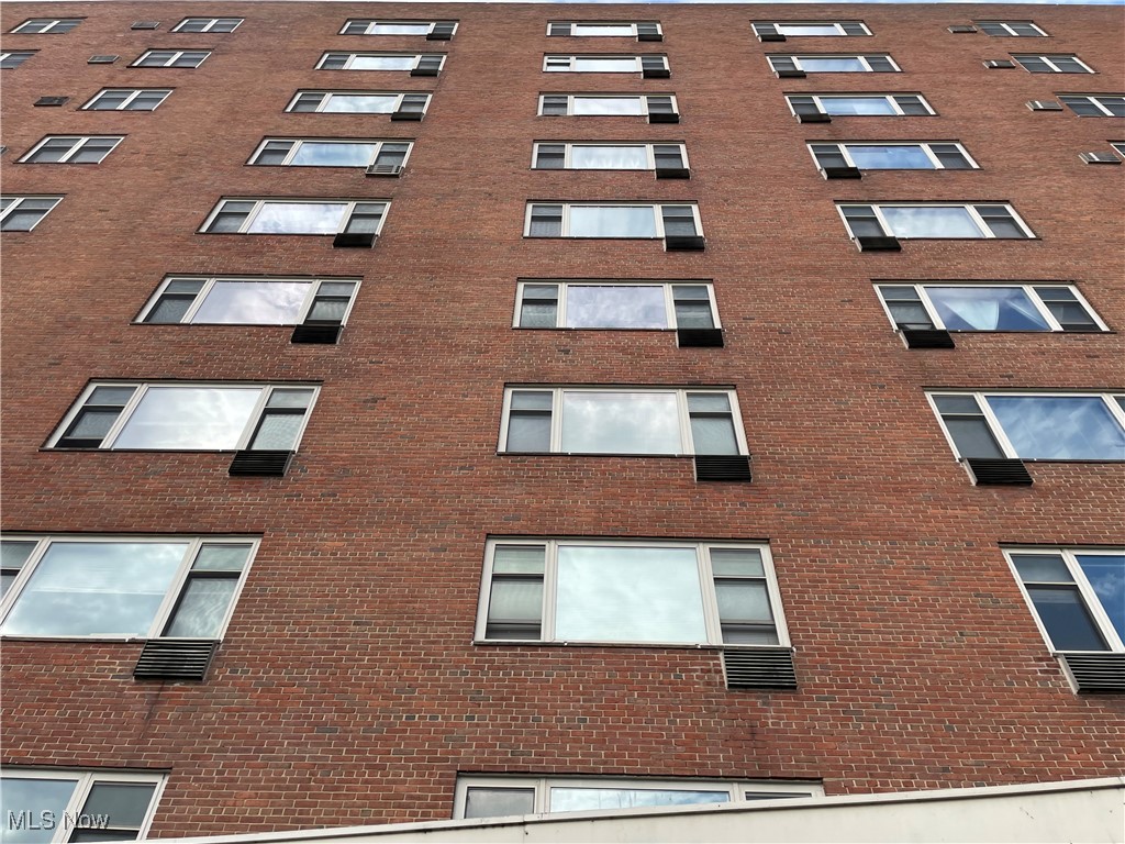 Berkshire Condo - Residential