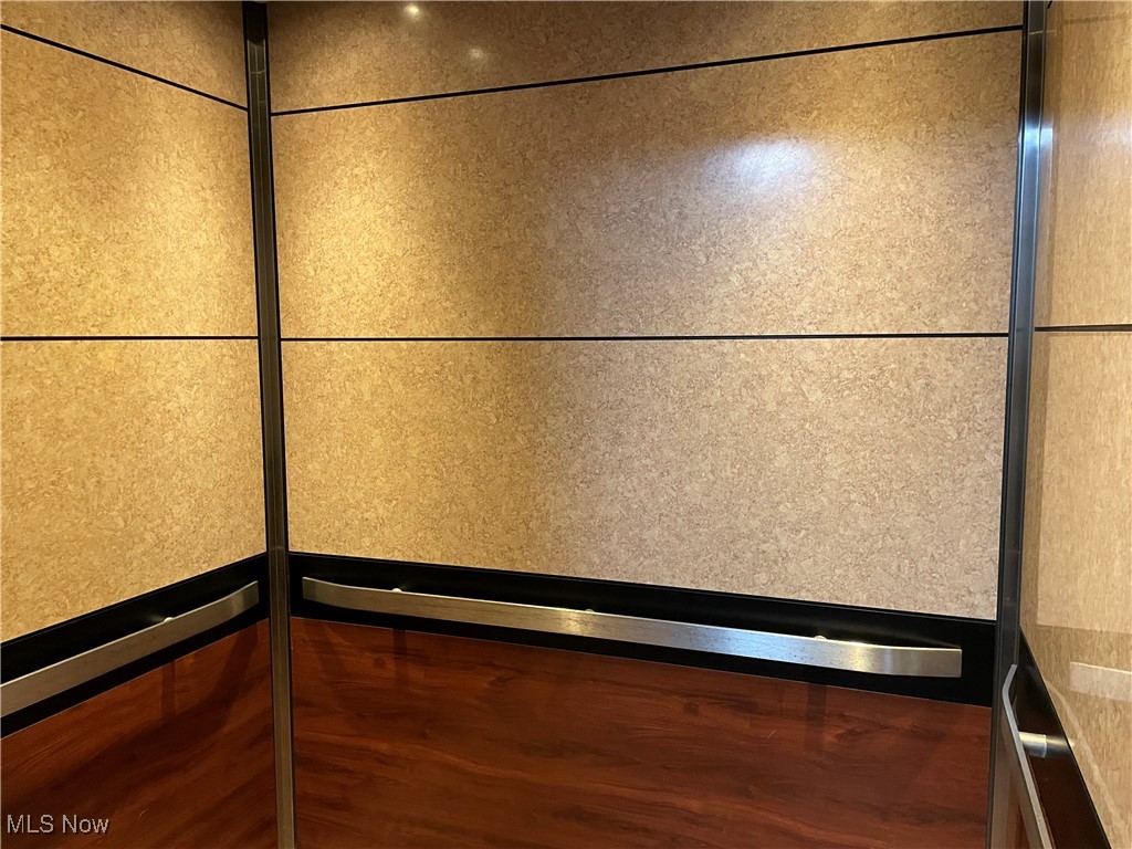 Berkshire Condo - Residential