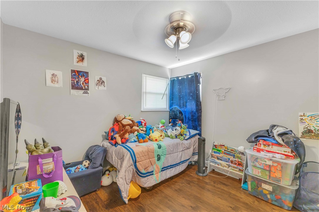 Pearl E Walker Sub - Residential Income