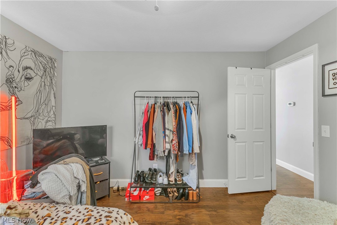 Pearl E Walker Sub - Residential Income