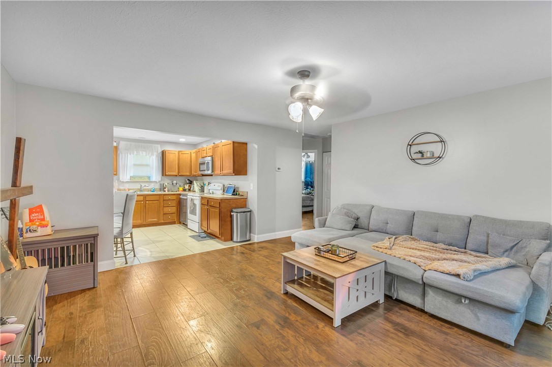 Pearl E Walker Sub - Residential Income