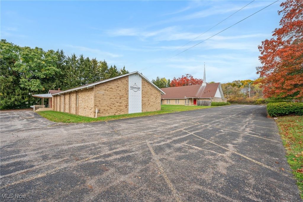 Photo of 1900 East Avenue, Akron, OH 44314 (MLS # 5169387)