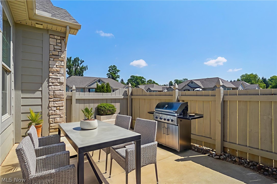 Stonegate Condo - Residential
