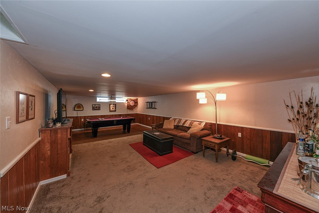 Seven Hills Prop Inc 02 - Residential