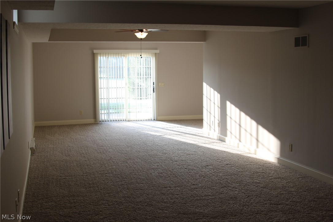 Rolling Green 01 - Residential