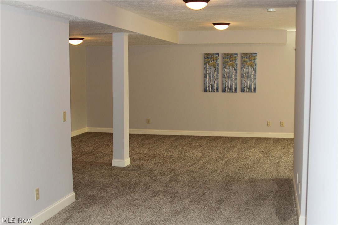 Rolling Green 01 - Residential