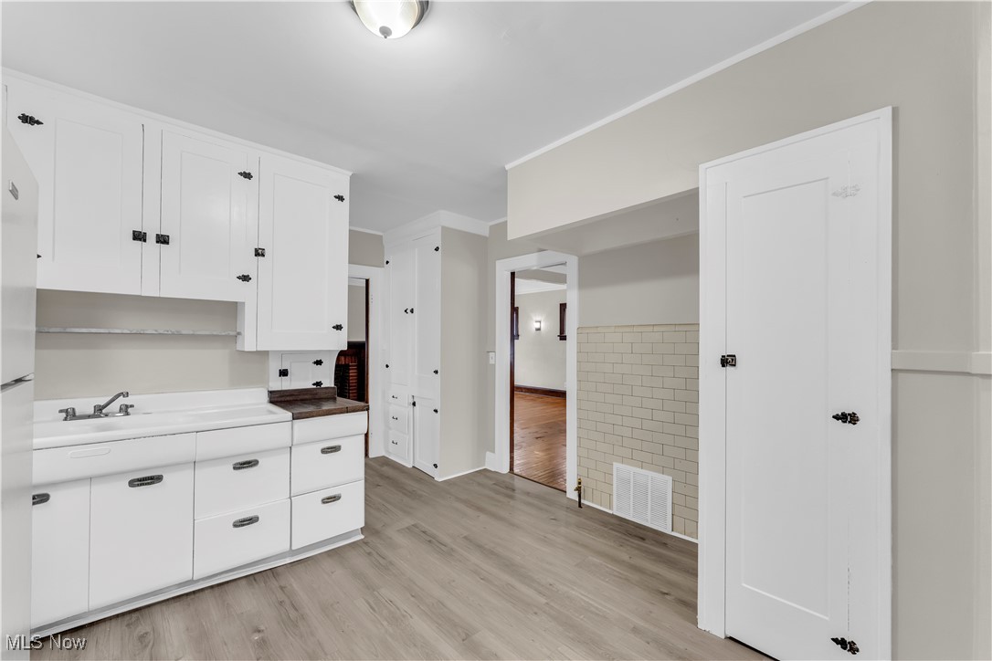 Cedar Taylor - Residential Lease