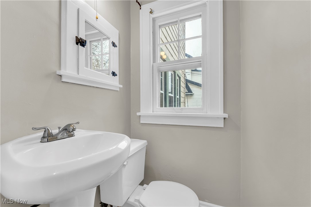 Cedar Taylor - Residential Lease