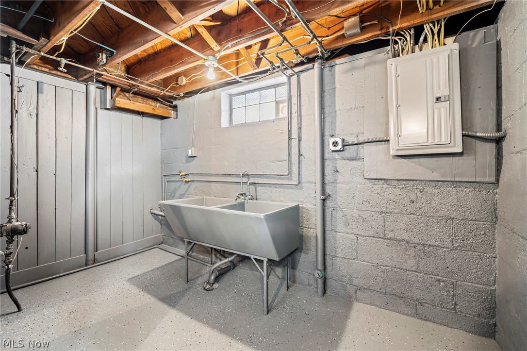 Joseph Laronges Ladnar Homeste - Residential