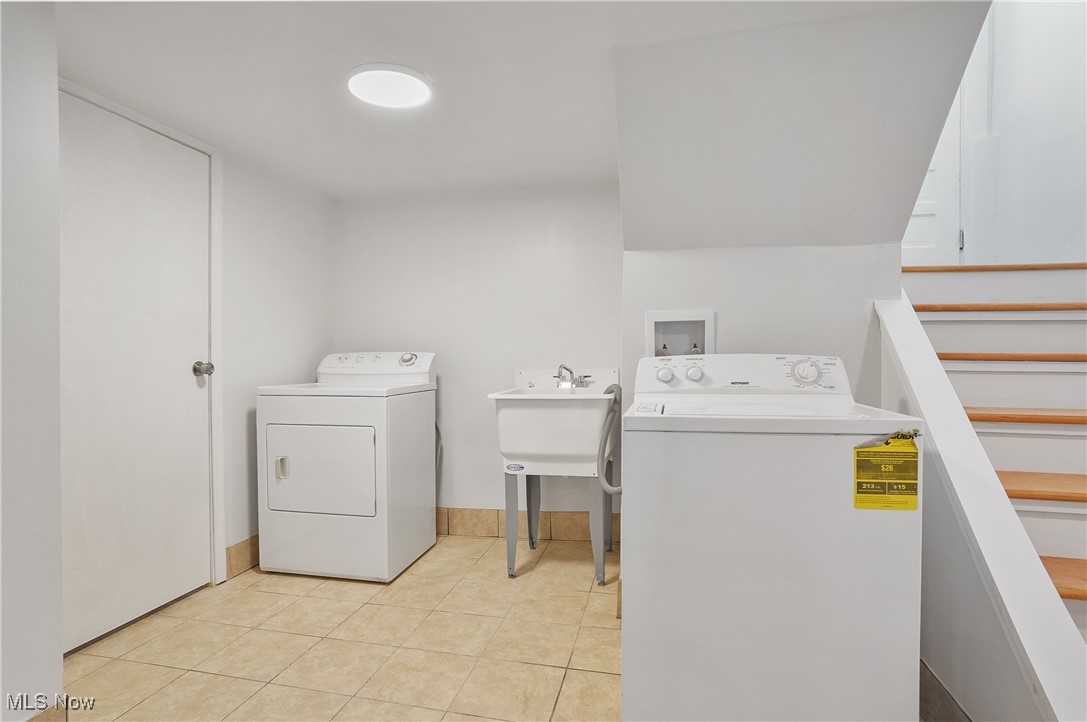 Charles W Smith - Residential