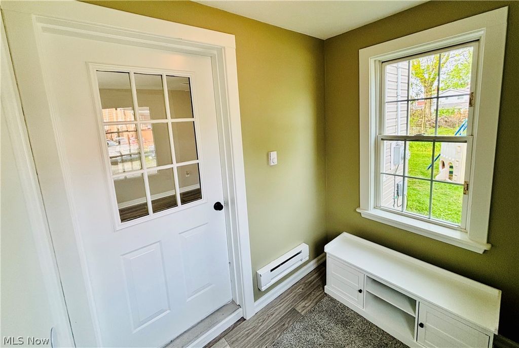 Photo of 833 Main Street #B(back), Conneaut, OH 44030 (MLS # 5214788)