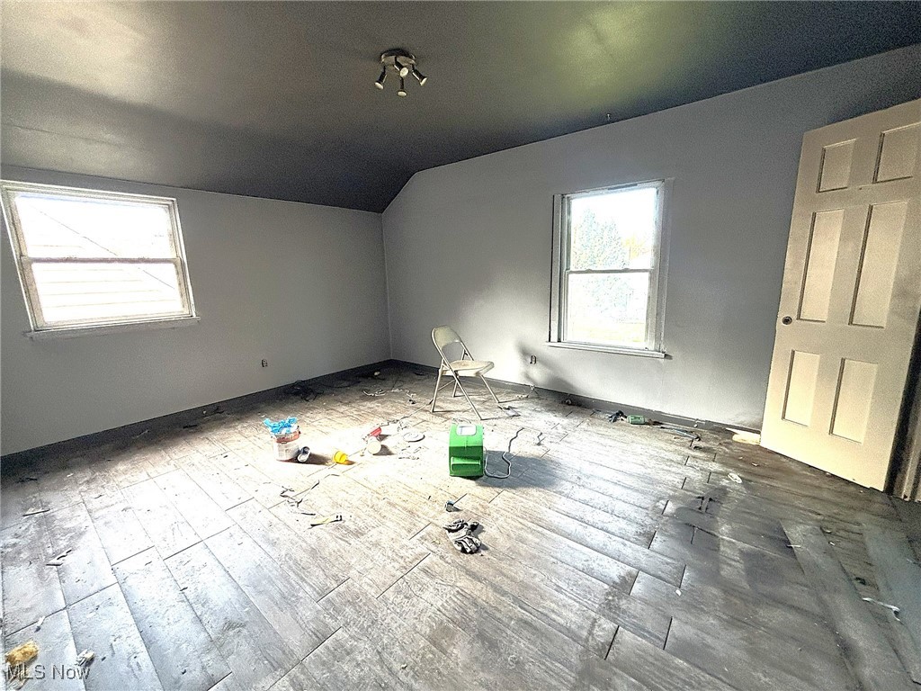 3957 Strandhill Road