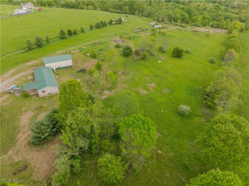 5240 Chalon Road, Carrollton, Ohio image 28