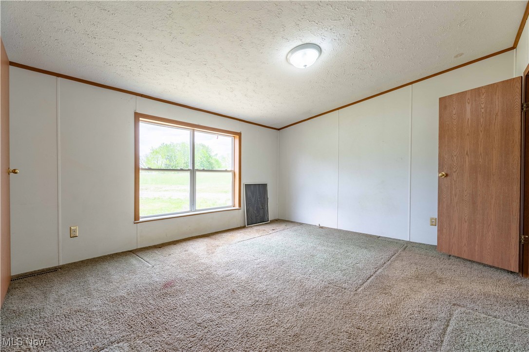 5240 Chalon Road, Carrollton, Ohio image 6