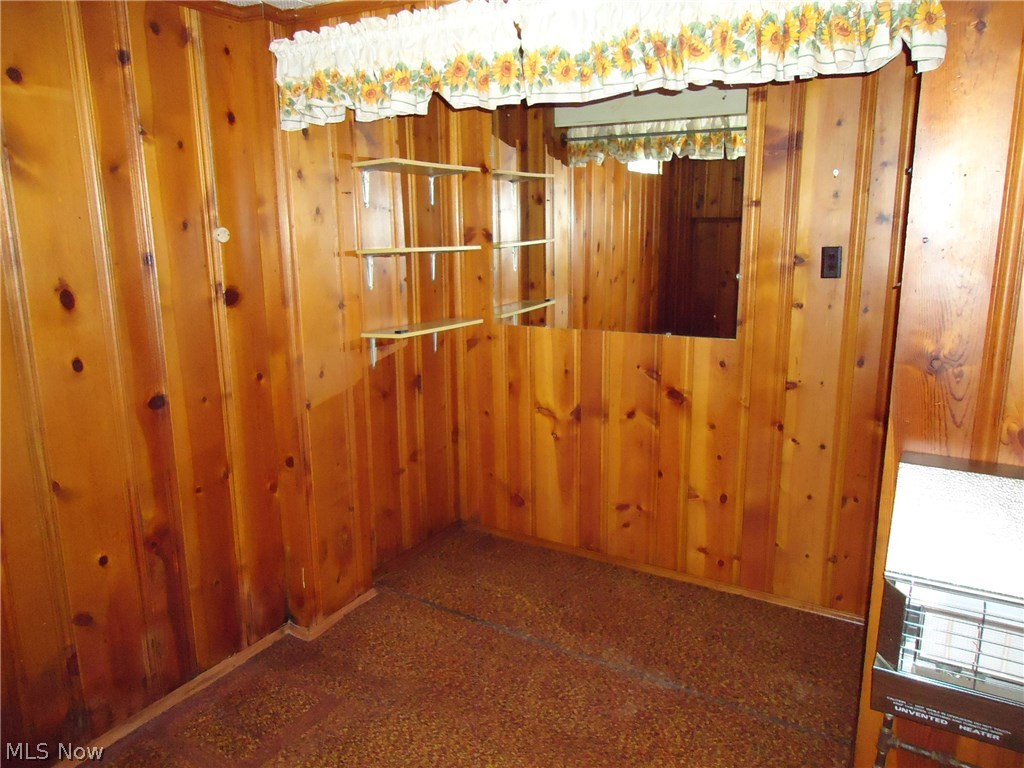Gorge Falls - Residential