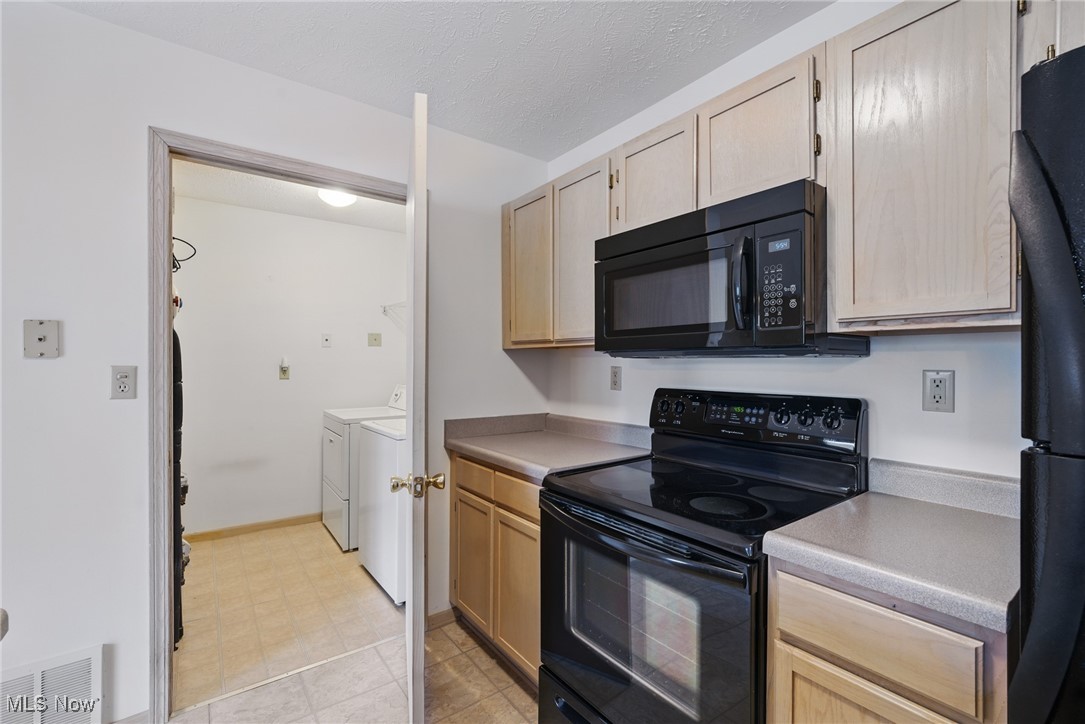 1477 Buckingham Gate Boulevard #E, Cuyahoga Falls, Ohio image 19