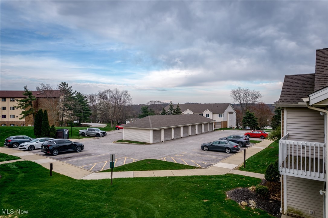 1477 Buckingham Gate Boulevard #E, Cuyahoga Falls, Ohio image 33