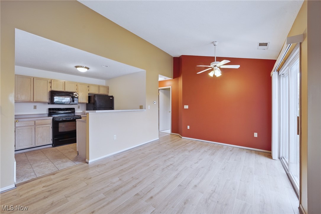 1477 Buckingham Gate Boulevard #E, Cuyahoga Falls, Ohio image 12