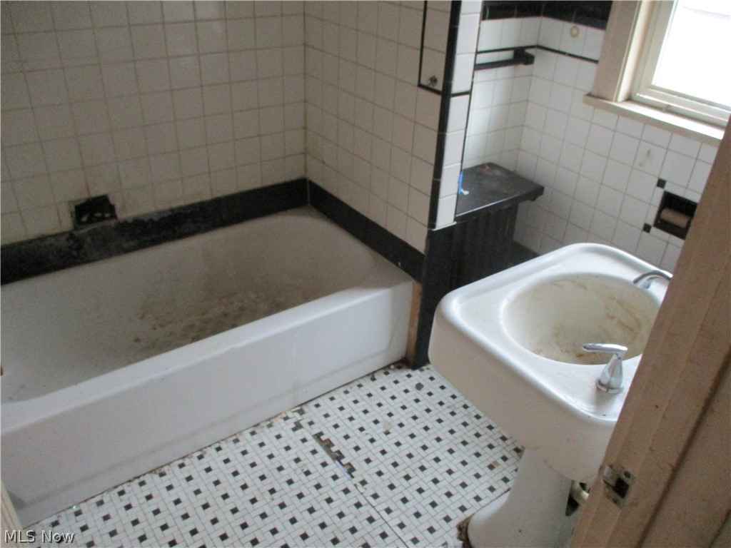 City/Youngstown - Residential