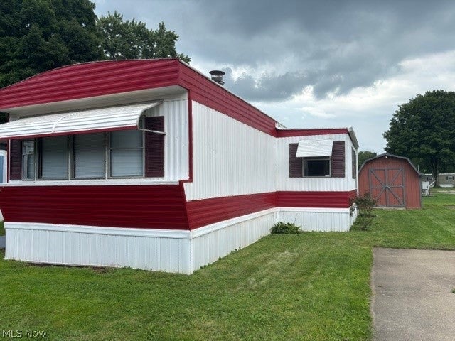 230 Windchaser Lane SE
