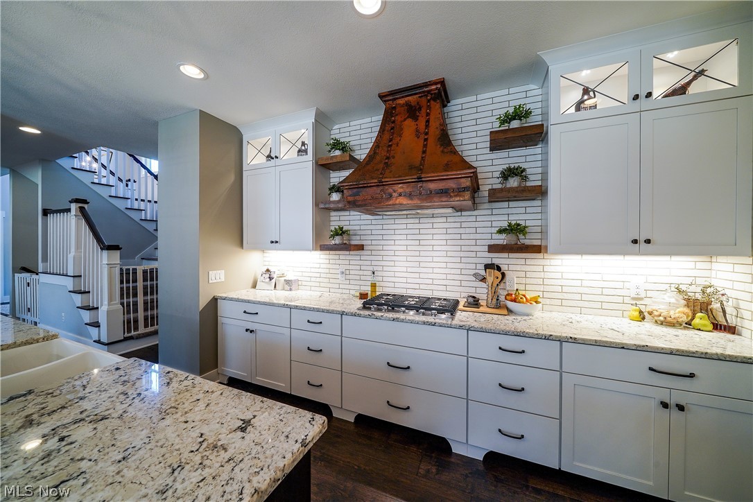 River Road Dev Co - Residential