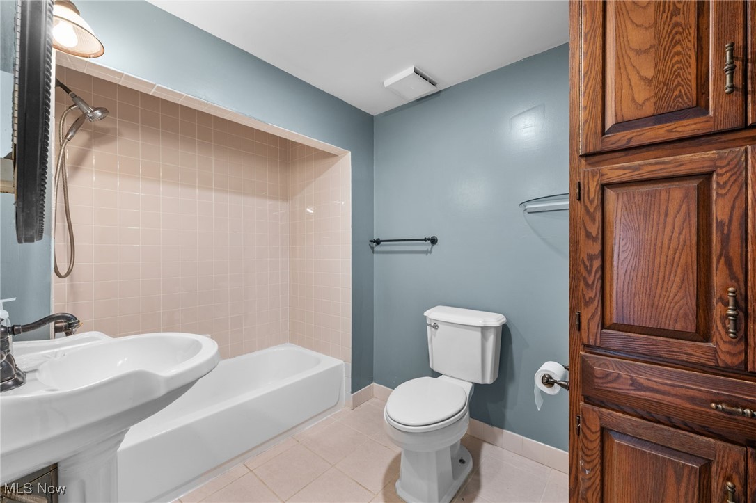 29928 Enid Road, Wickliffe, Ohio image 13