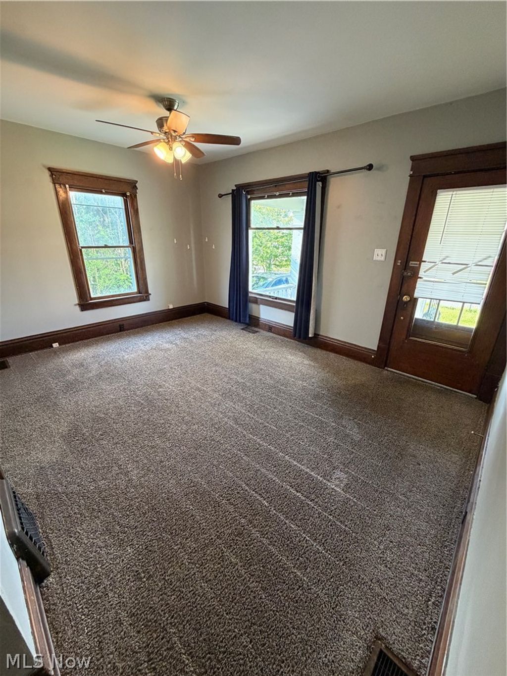 Photo of 244 W Summit Street, Alliance, OH 44601 (MLS # 5211080)