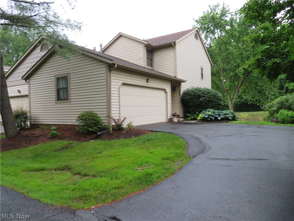 Woodlake Condo - Residential