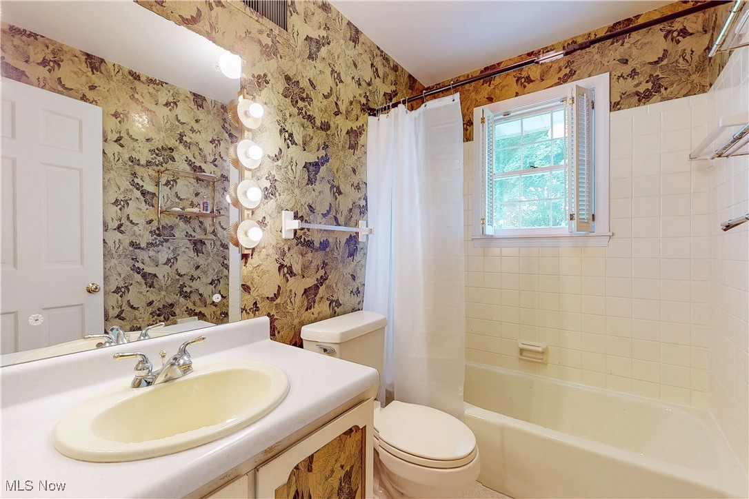 141 Teresa Drive, Steubenville, Ohio image 39