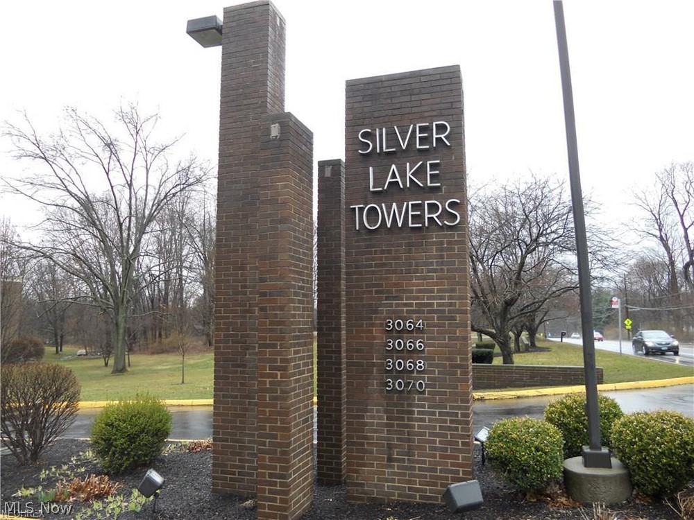 Silver Lake Towers Condo - Residential