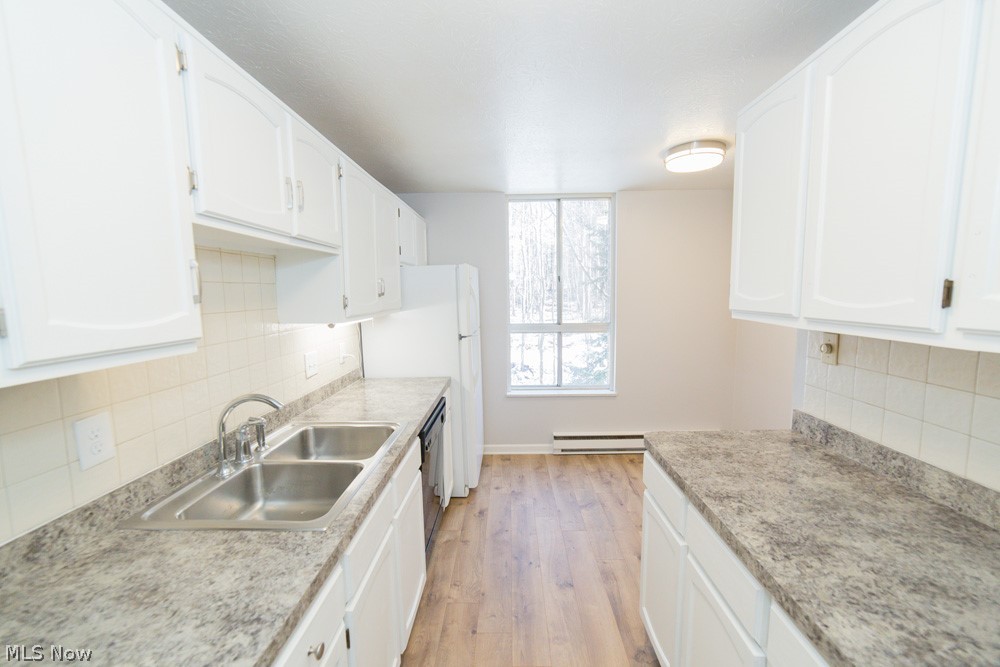 Silver Lake Towers Condo - Residential