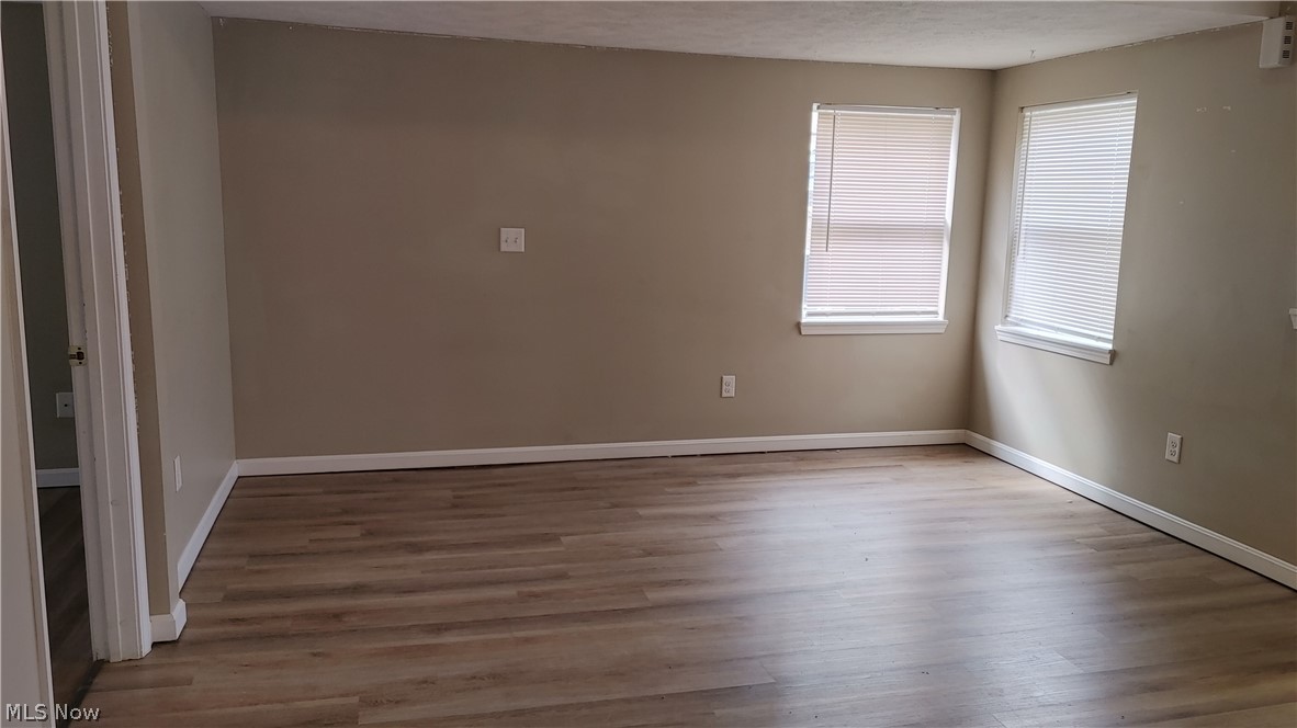 Voris - Residential Lease